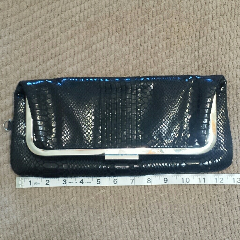 Black Clutch